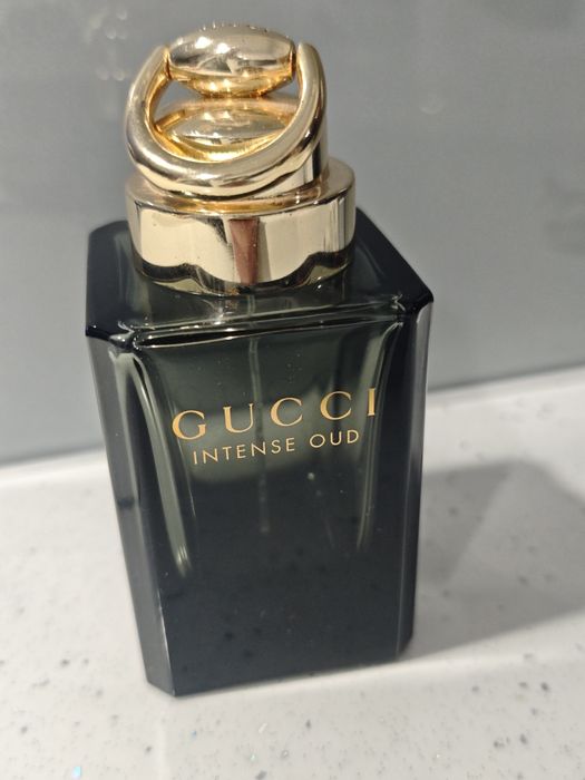 Flako po perfumach Gucci Intense Oud 90ml