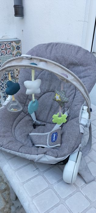 Baloiço e Marsúpio Chicco - venda em conjunto ou separado