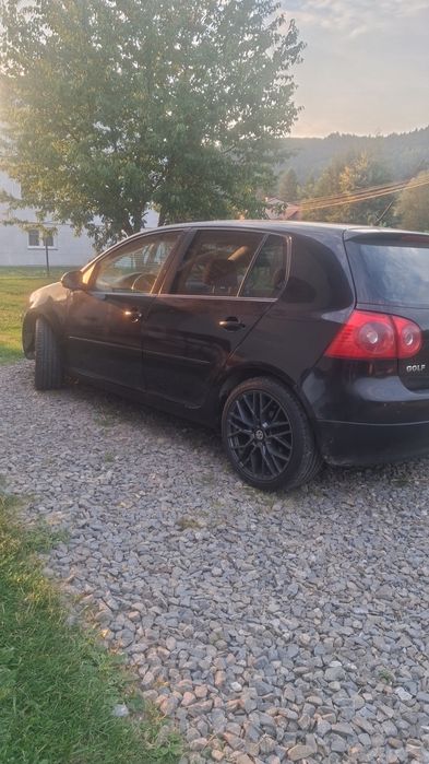 Golf   v 2.0 tdi