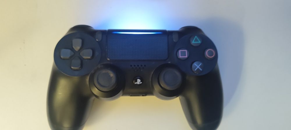 PlayStation 4 V2 analogi tmr