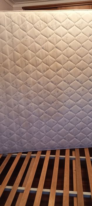 Colchão ortopédico usado