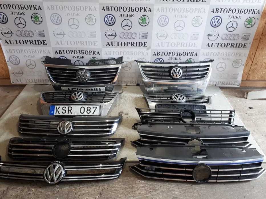 Решітка радіатора Tiguan , решітка Туран Passat B8 Passat CC Tiguan