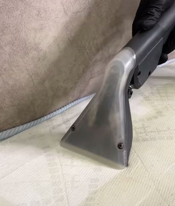 Клининг, уборка, чистка мягкой мебели