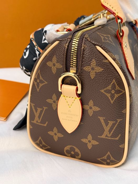 Сумка Louis Vuitton Speedy Bandouliere 20 Monogram Canvas