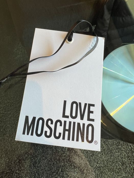 Camisola caxemira Love Moschino