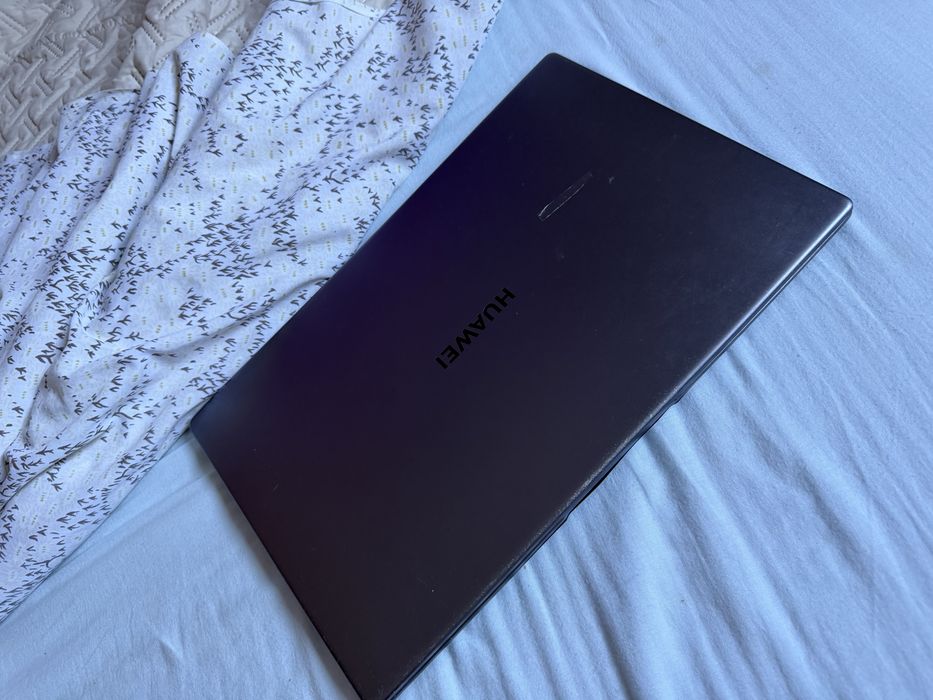 PARA PEÇAS ( Huawei MateBook D15 )