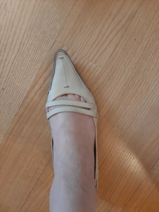 Skorzane buty Bata roz. 40
