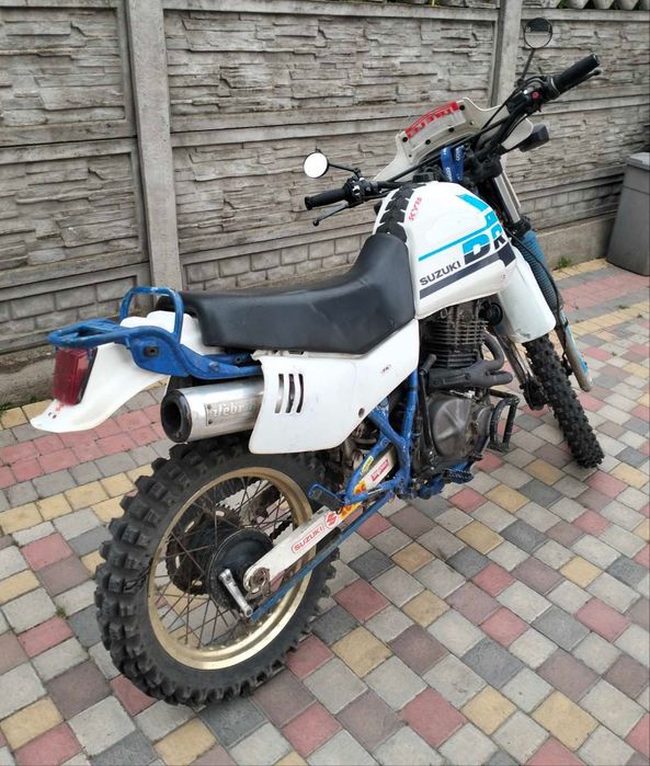 Продам SUZUKI DR 600