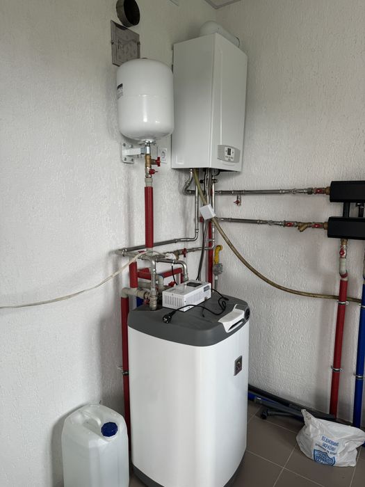 Сучасний будинок в Літочках, Киівськоі обл.