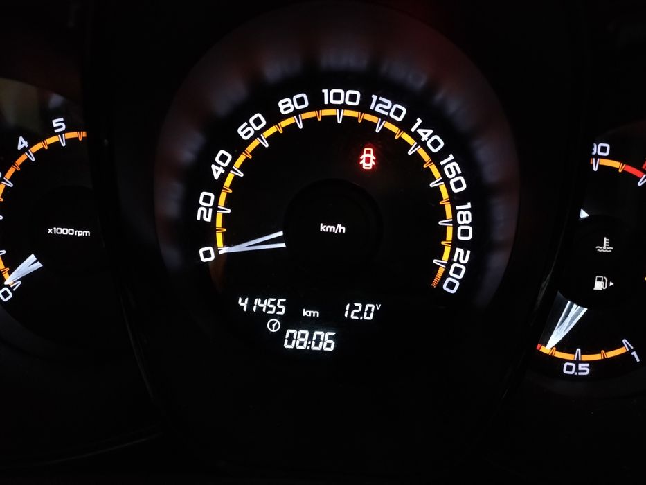 Радіатор LADA Vesta 2180
