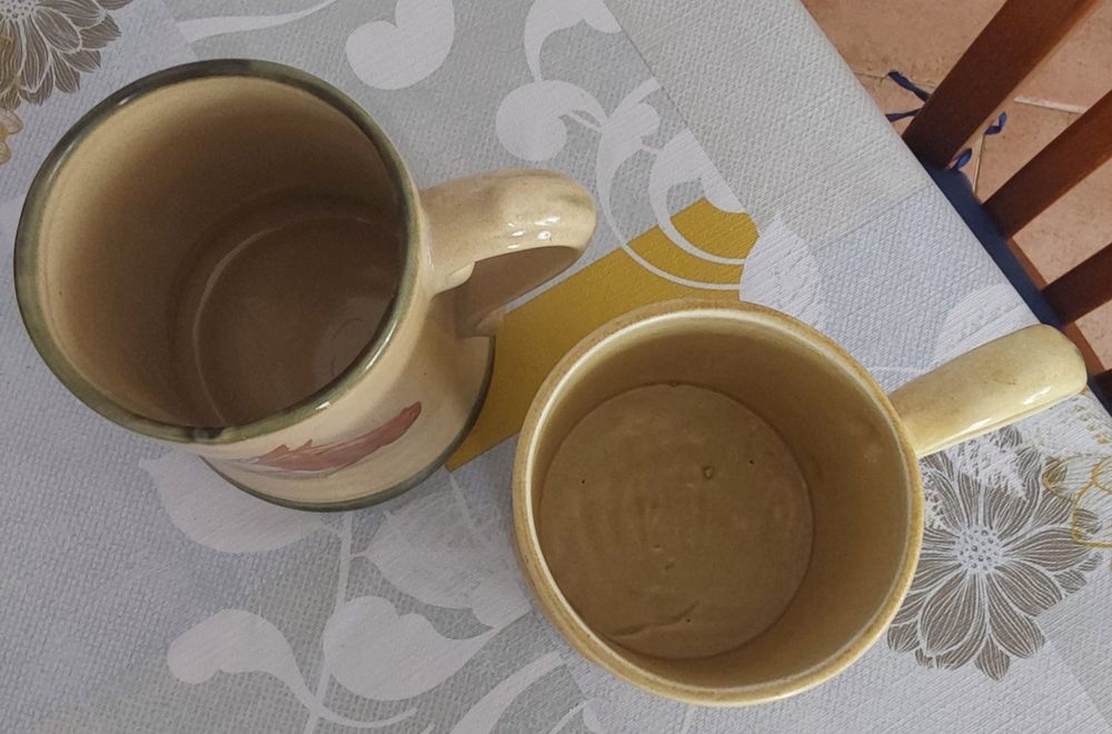 CANECAS COLECÇÃO OU USO , OLARIA PINTADA. Casa,Bar,Cozinha,Quarto.5€ Cada uma.