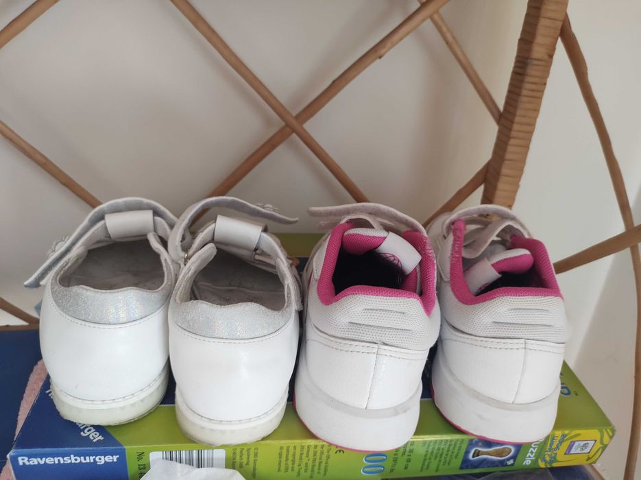 buty dla dziewczynki 30 i 31 adidasy, sandałki i buty do wody