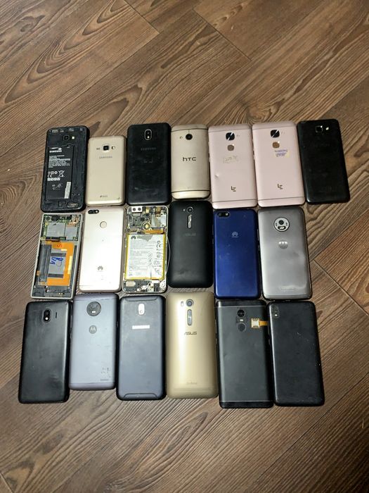Продам смарфони на запчастини