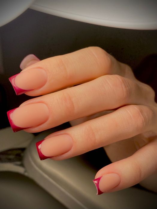 Маникюр и педикюр район Бавария