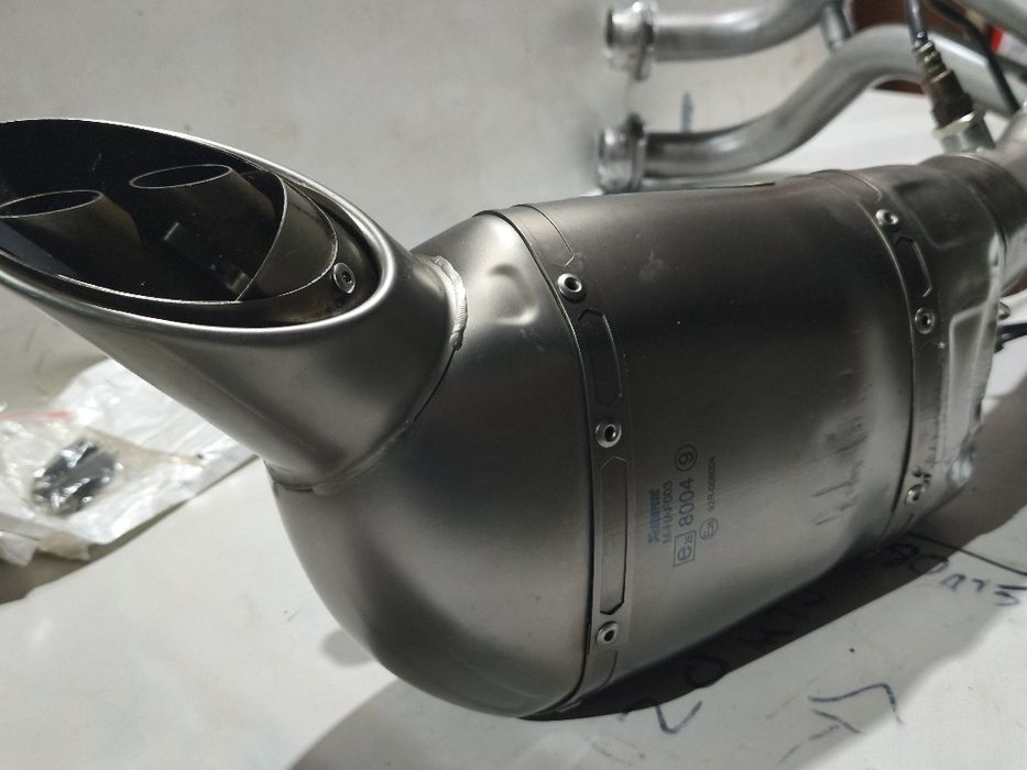 Akrapovic Titanium Yamaha MT 07/ tracer/xsr