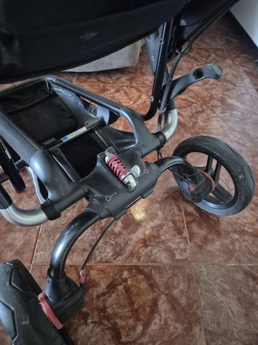 Trio Jane - Carro, Alcofa e Ovo + Base Isofix Carro