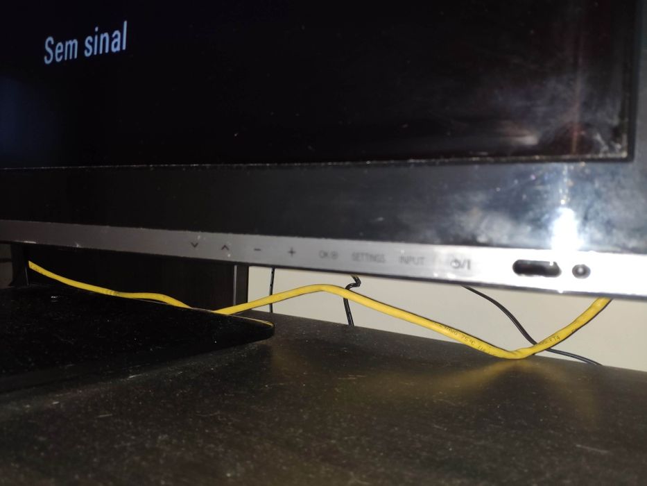 TV LED LG  LCD 109cm