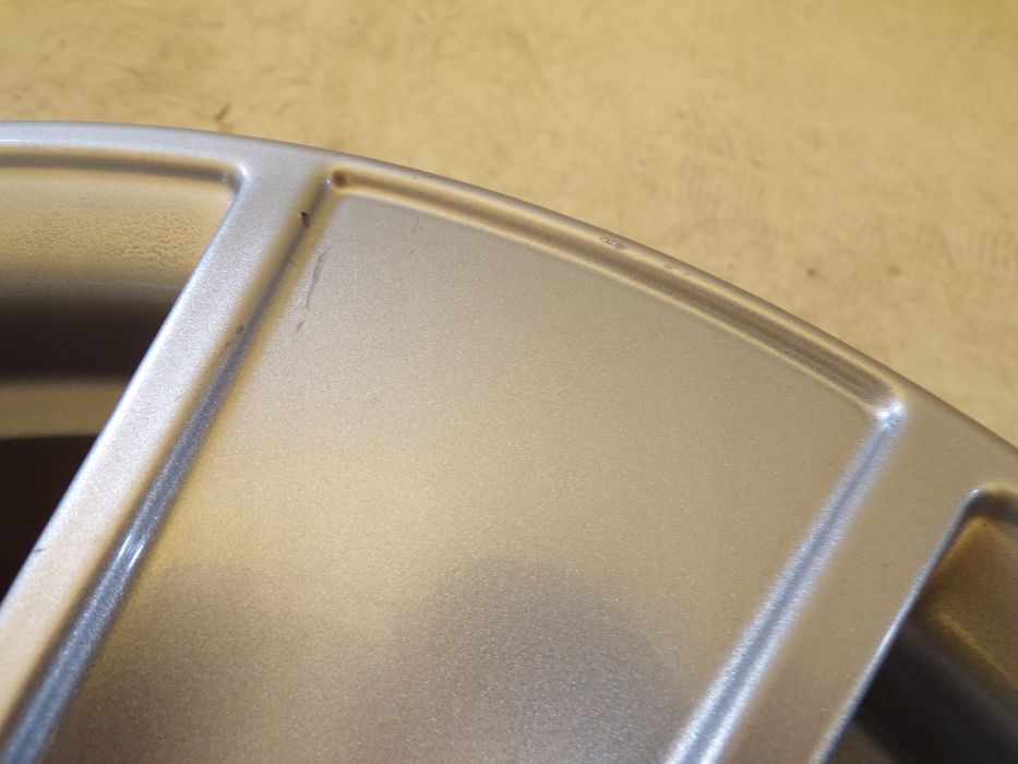 felga aluminiowa renault clio 16 4x100 et44