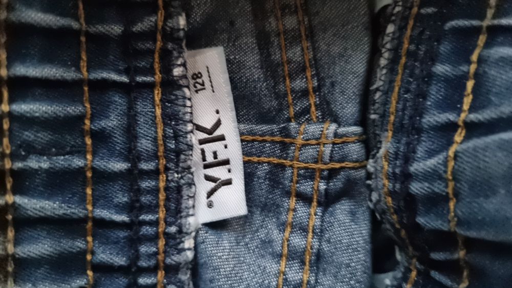 Jeansy JFK rozmiar 128