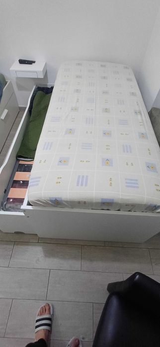 Cama dupla completamente nova