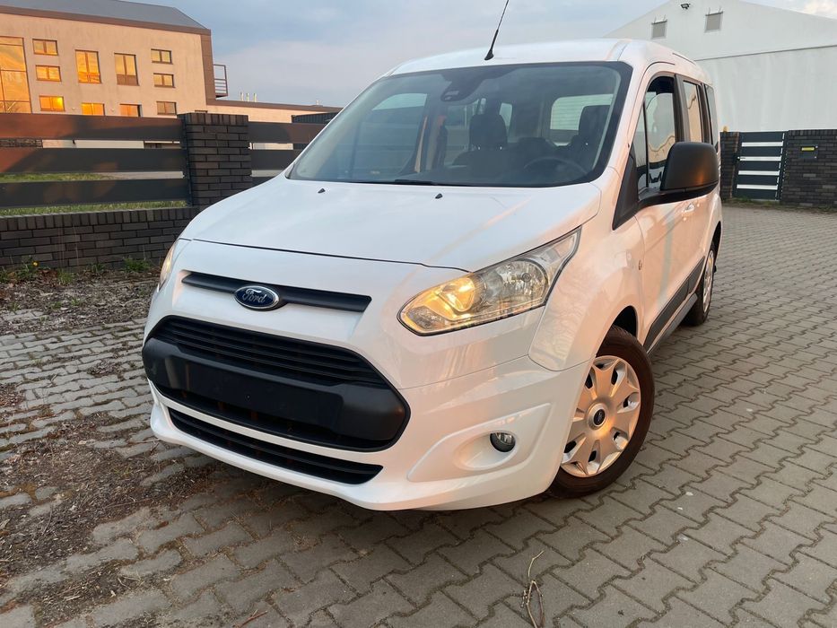Ford Toureno Connect 2015r