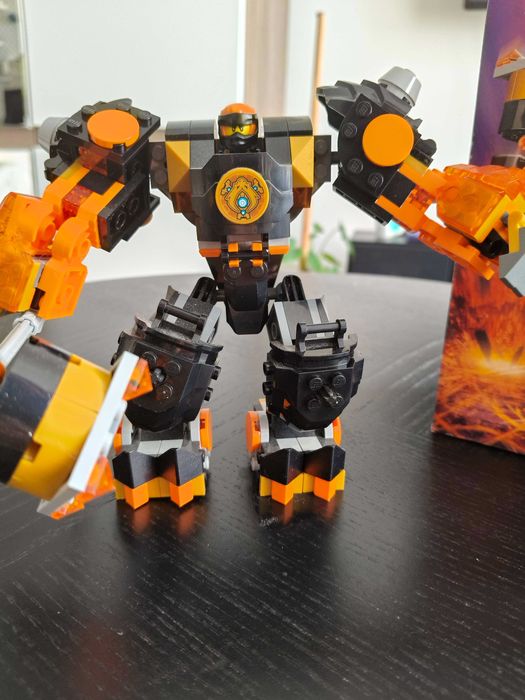 mech ziemi Cole’a (LEGO 71806)