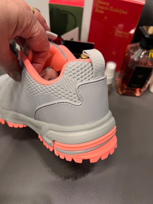 Кроссовки женские серые, в сеточку, дышащие