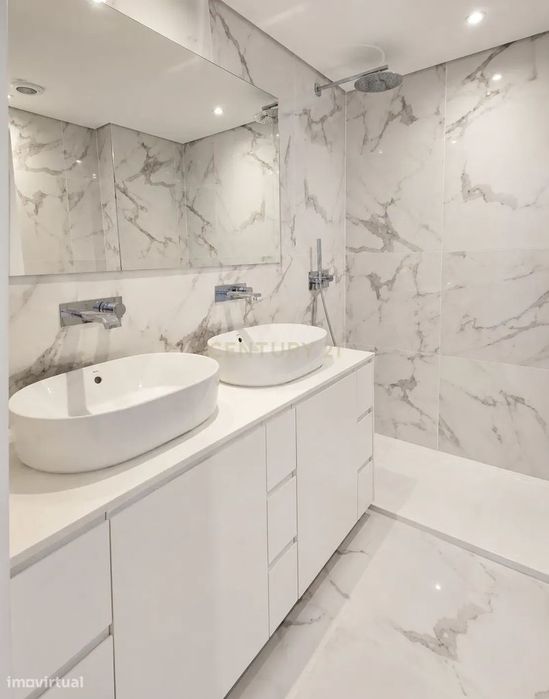 Apartamento T3 como novo centro de Cascais e com vista mar