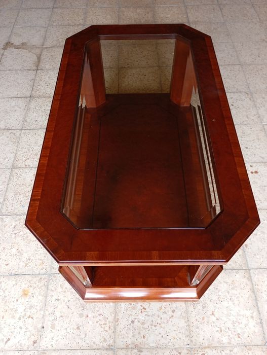 Mesa de centro em Mogno