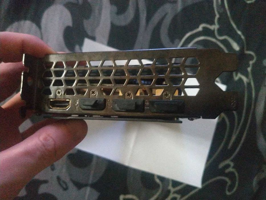 Відеокарта AMD Radeon RX 6700 XT 12Gb