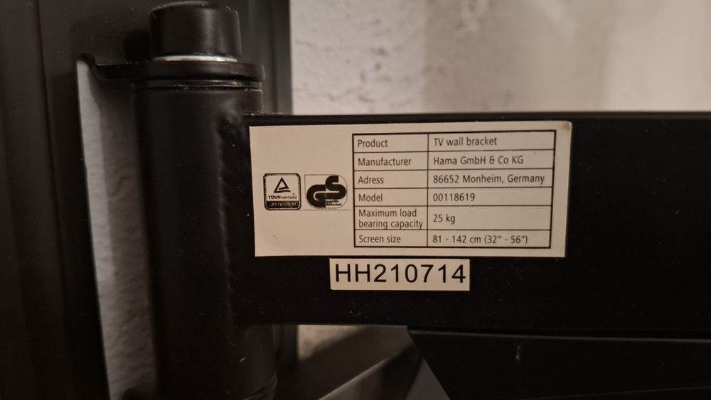 Uchwyt ścienny do telewizora.  Hama