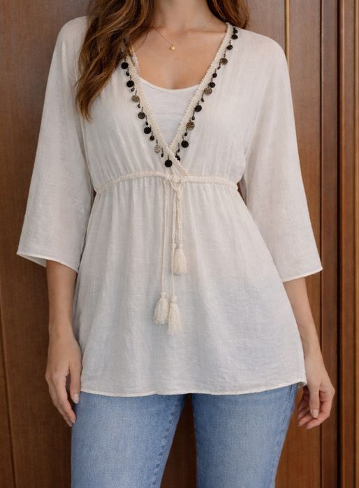 Włoska przewiewna bluzka Chilli ze zdobionym dekoltem, tunika M 100% Rayon