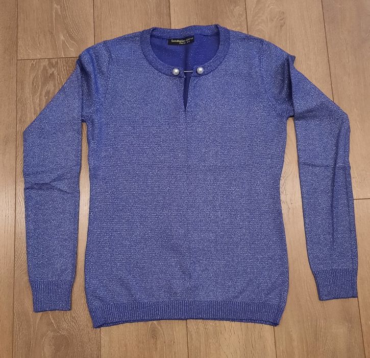 Sweter ze srebna nitką roz 38