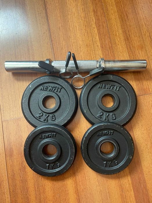 Conjunto de musculação NEWFIT – barra + 6 kg em pesos