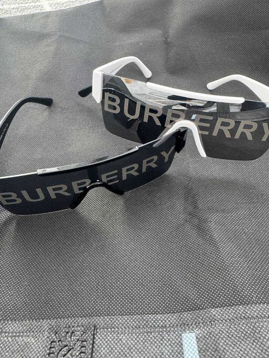 Окуляри Burberry Чорні та Білі Сонцезахисні Барбері Барбери