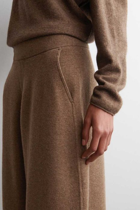 Вовняні штани COS Merino Wool Barrel-Leg (Brown Melange) — Розпродаж!