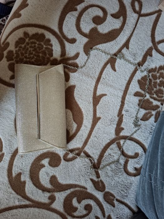 Клатч від бренду Next