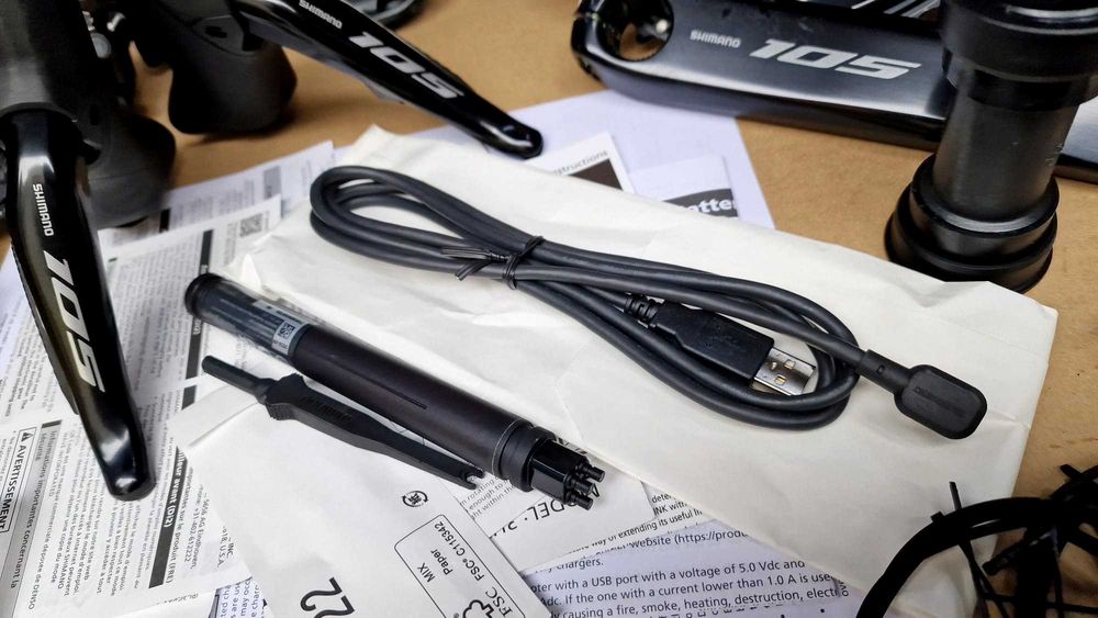 Najtaniej NOWA Elektroniczna grupa SHIMANO 105 Di2 2x12 R7100 faktura