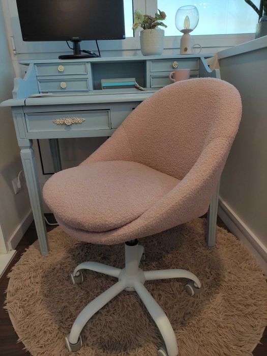 Cadeira escritório rosa pastel nunca usada