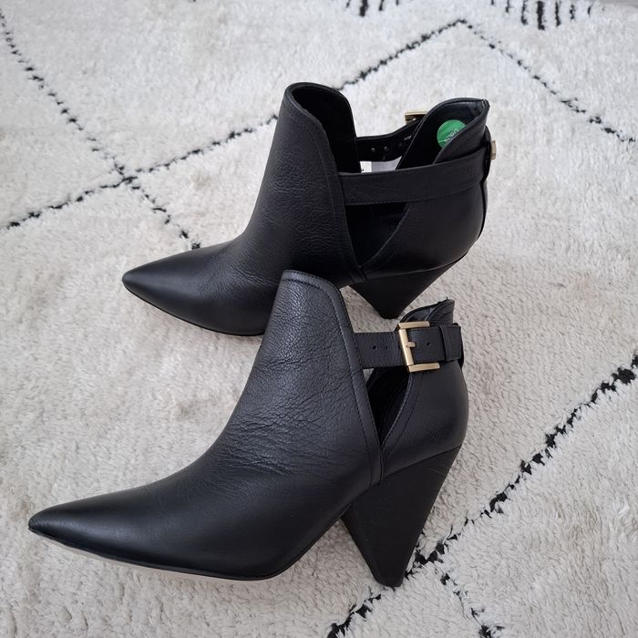 Wiosenne botki skórzane_słupek_Guess / 37