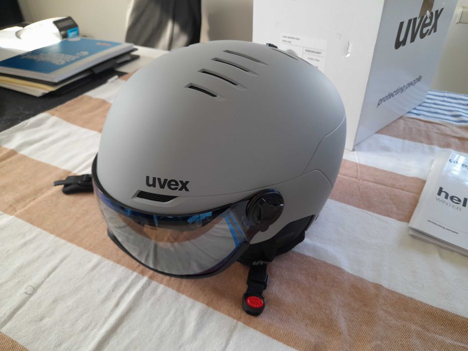 Kask narciarski Uvex Wanted Visor Rhino Mat L 58-61 cm