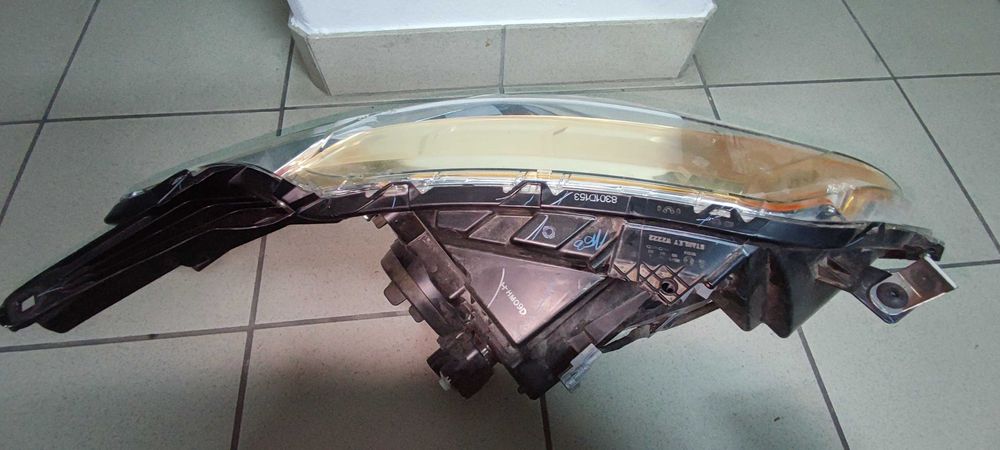 Faróis / Óticas Mitsubishi L200 a partir 2014 Original