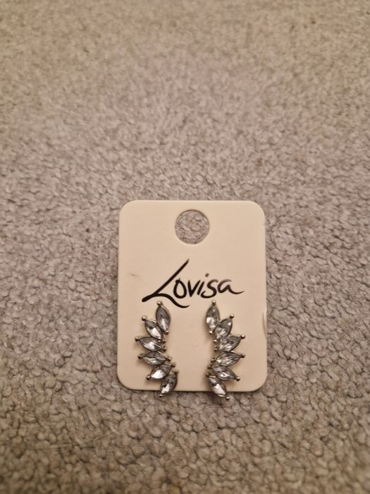 Nowe kolczyki Lovisa
