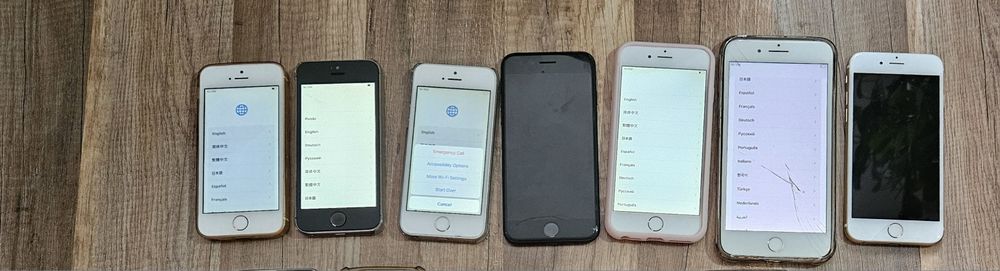 Zestaw telefonów iphone