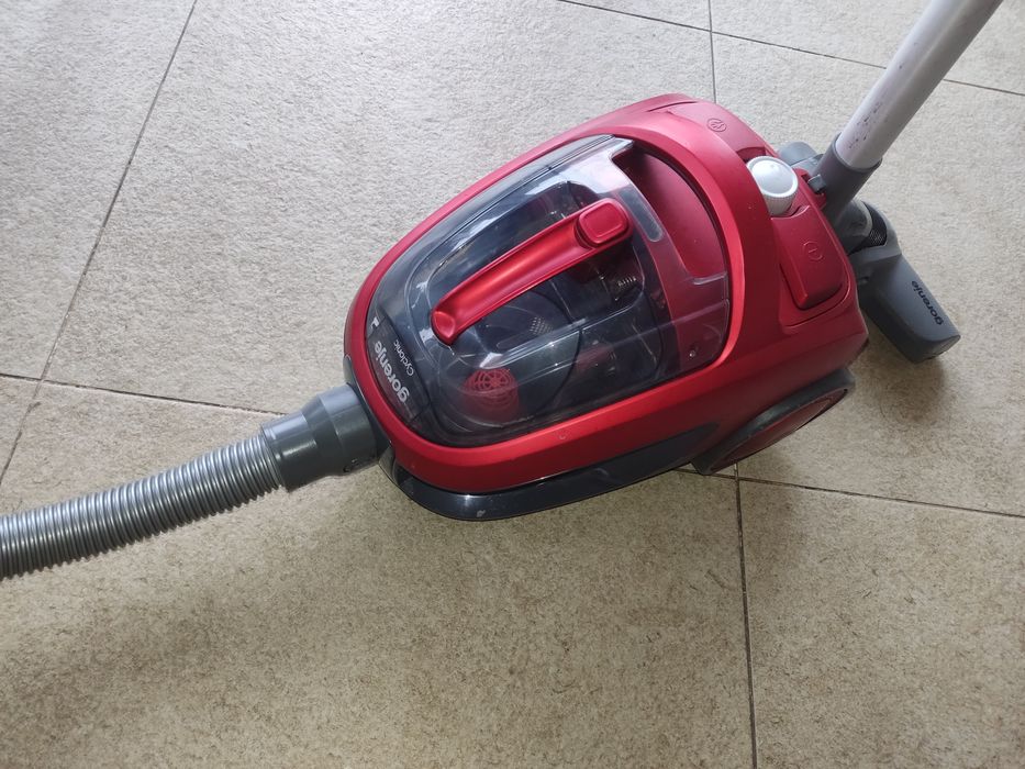 Пылесос Gorenje горение без мешка контейнер