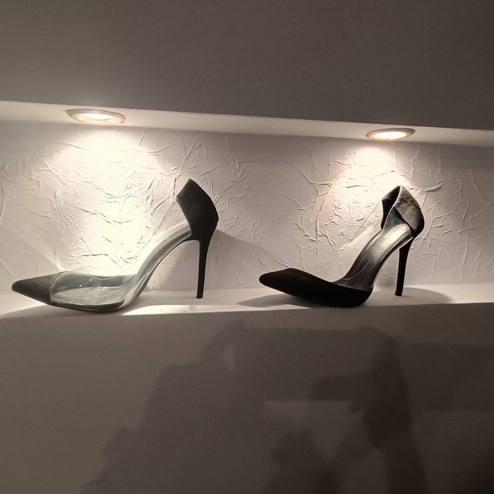 Czarne szpilki wizytowe 39 deezee