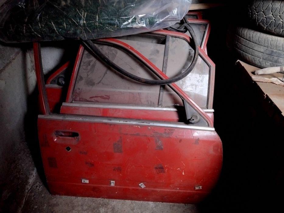 Двери опель рекорд е1