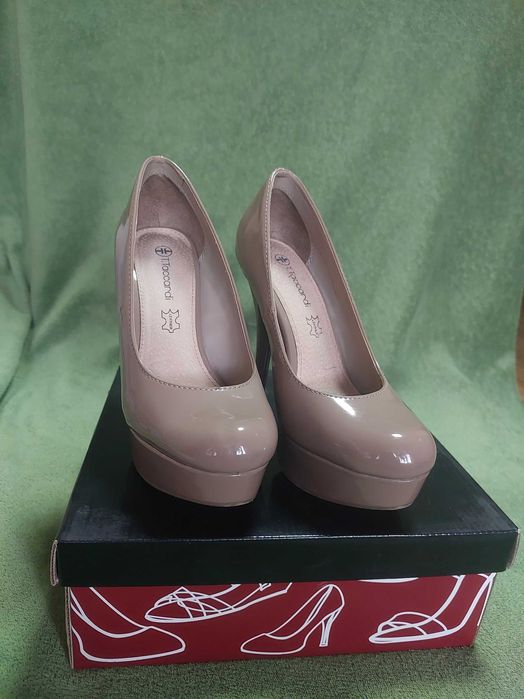 Туфли на каблуке 37р.