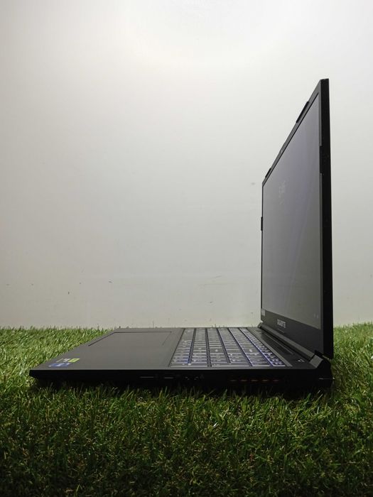 Ноутбук Gigabyte G6 KF (i7-13620H /32 ГБ DDR5/ 1 ТБ SSD /RTX 4060)