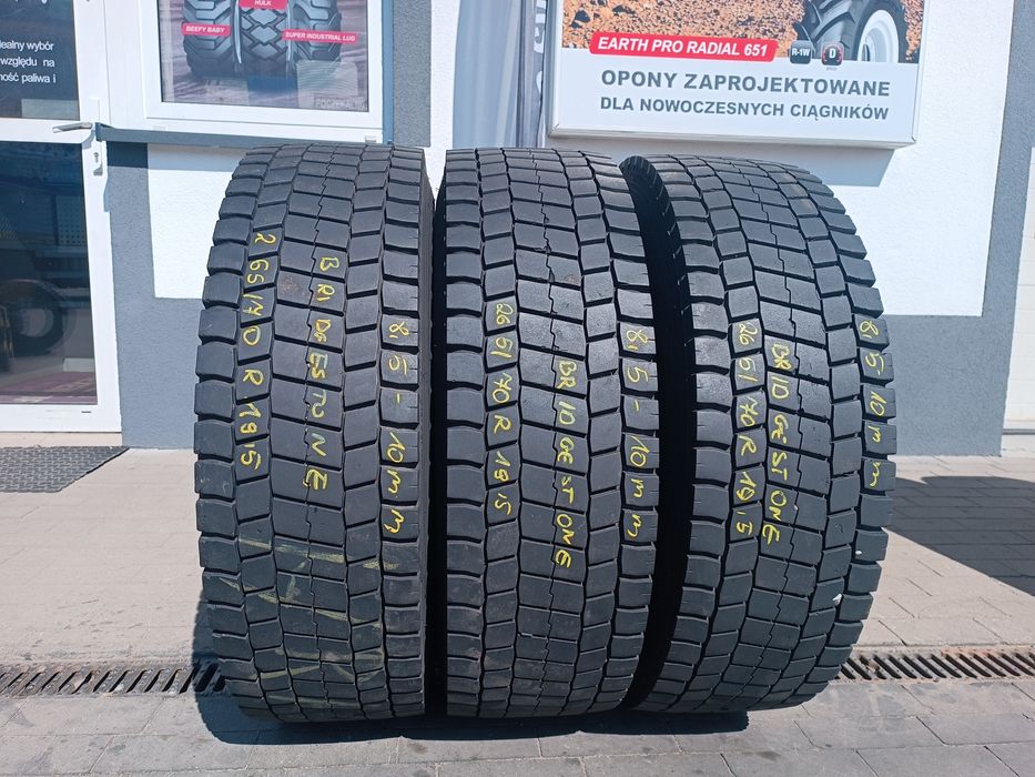 265/70R19.5 Bridgestone M729